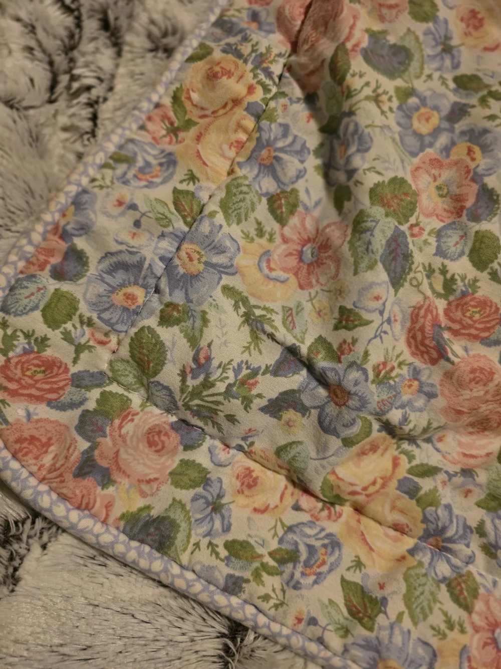 Vintage Laura Ashley Sycamore Pink & Blue Floral Print Pillow Sham 80s Tag EUC